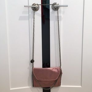 Look alike Stella McCartney crossbody bag.